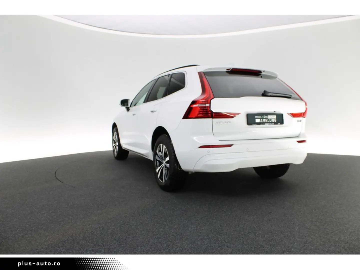 VOLVO XC60 B4 D AWD Momentum Pro