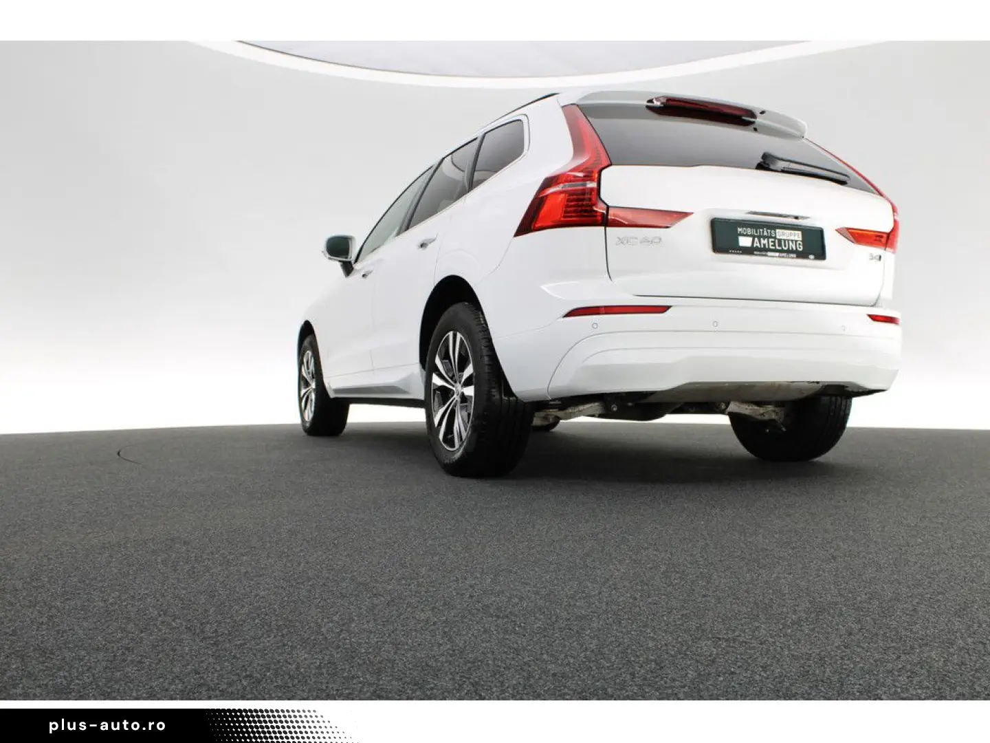 VOLVO XC60 B4 D AWD Momentum Pro