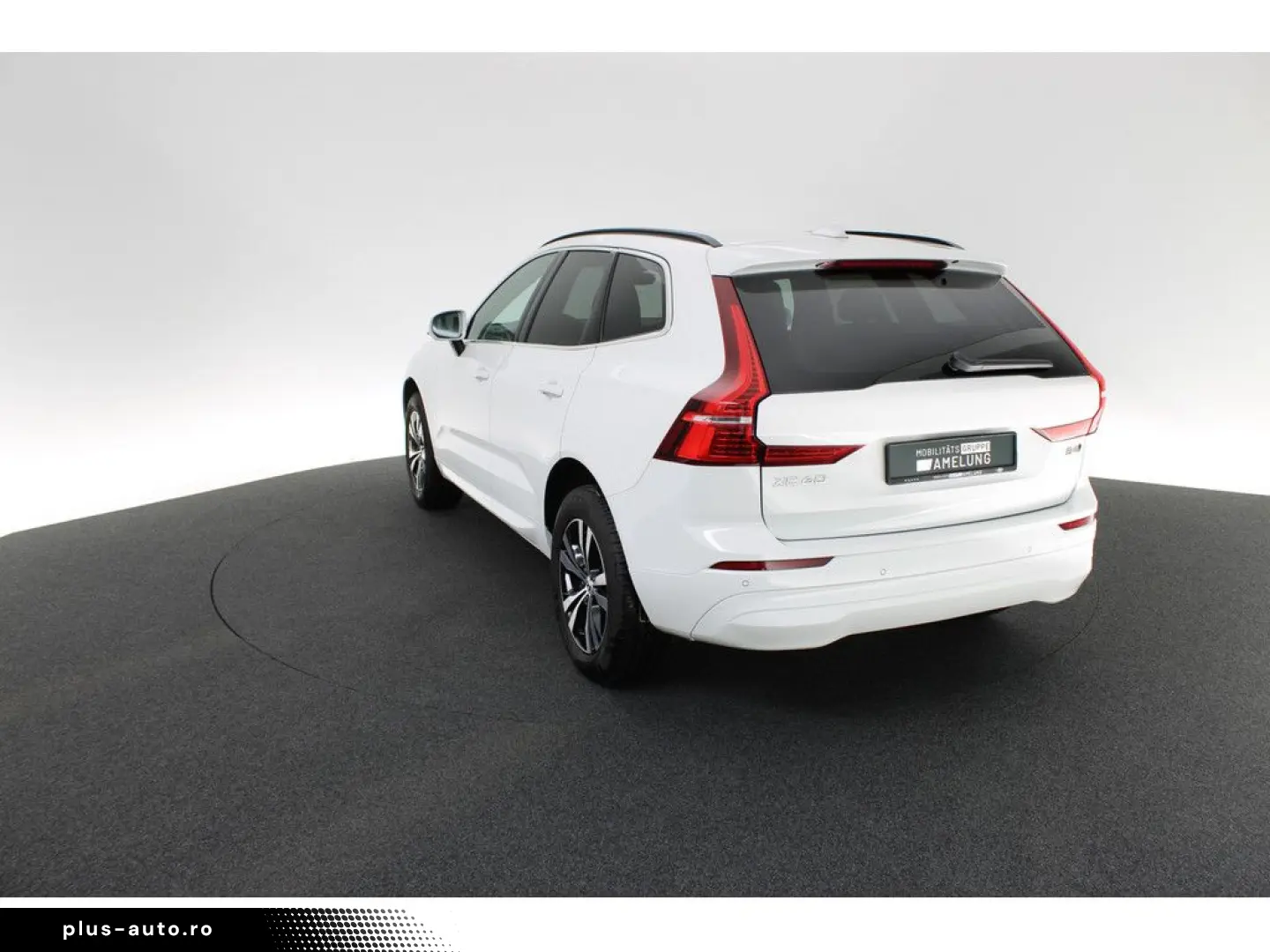 VOLVO XC60 B4 D AWD Momentum Pro