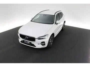 VOLVO XC60 B4 D AWD Momentum Pro