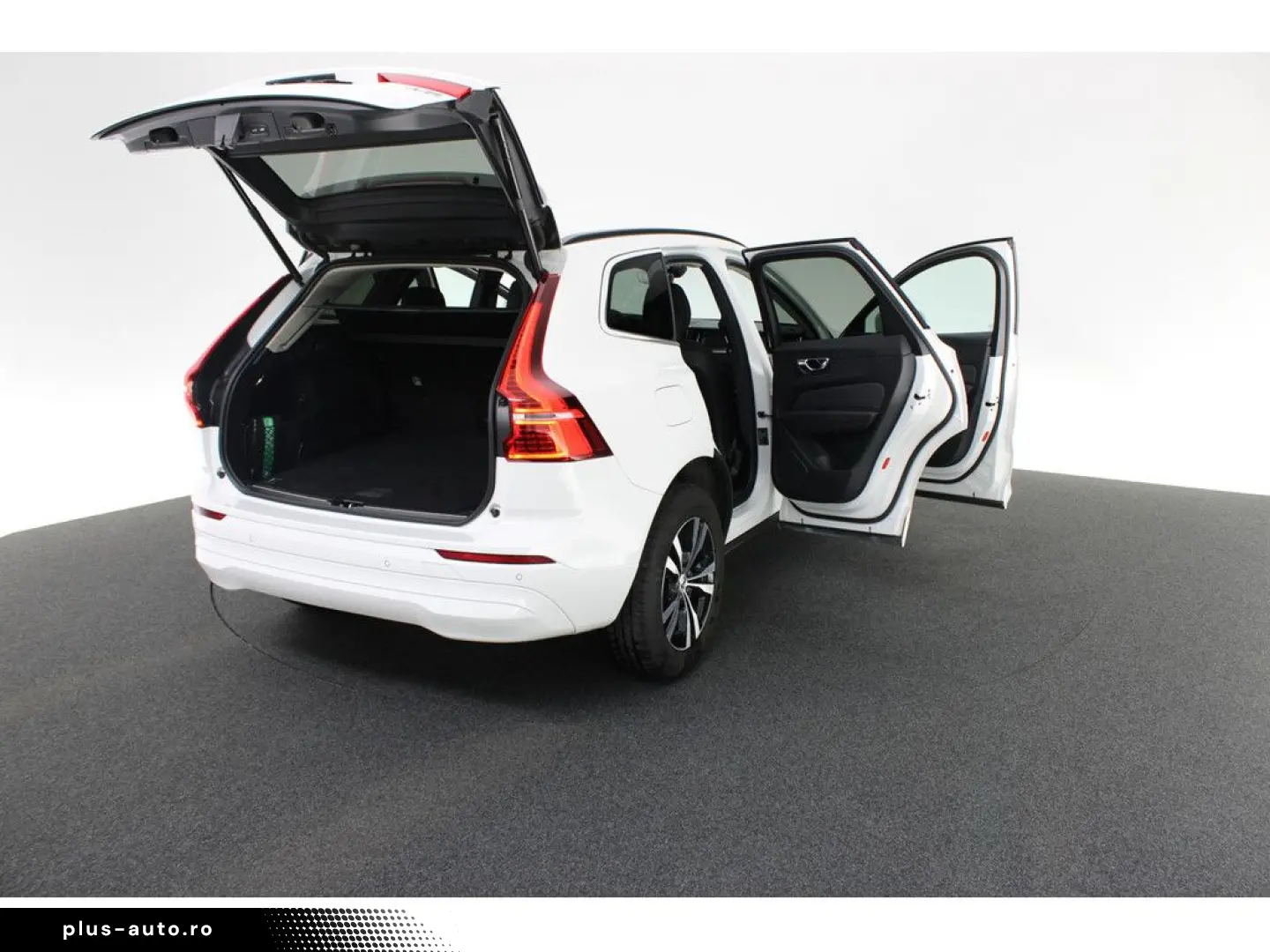 VOLVO XC60 B4 D AWD Momentum Pro