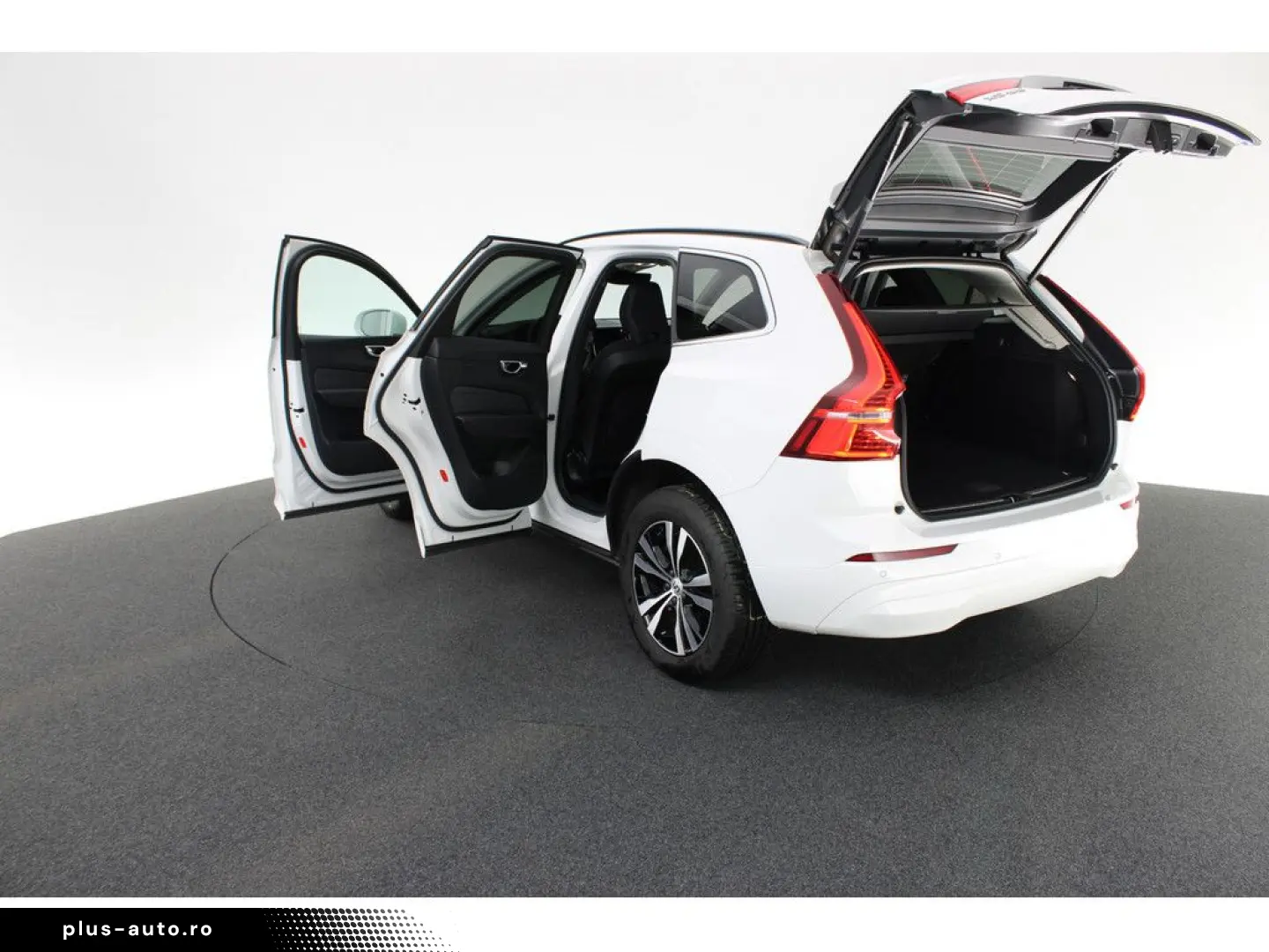 VOLVO XC60 B4 D AWD Momentum Pro