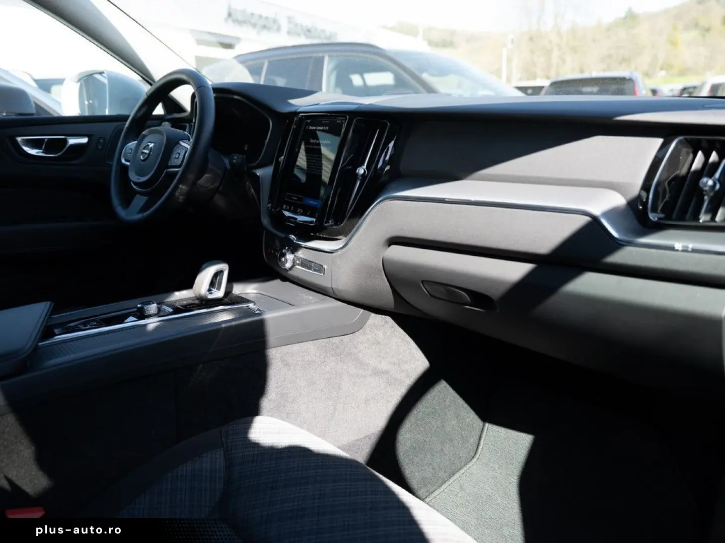 VOLVO XC60 B4 D AWD Momentum Pro