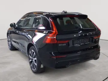 VOLVO XC60 B4 D AWD Ultimate Dark