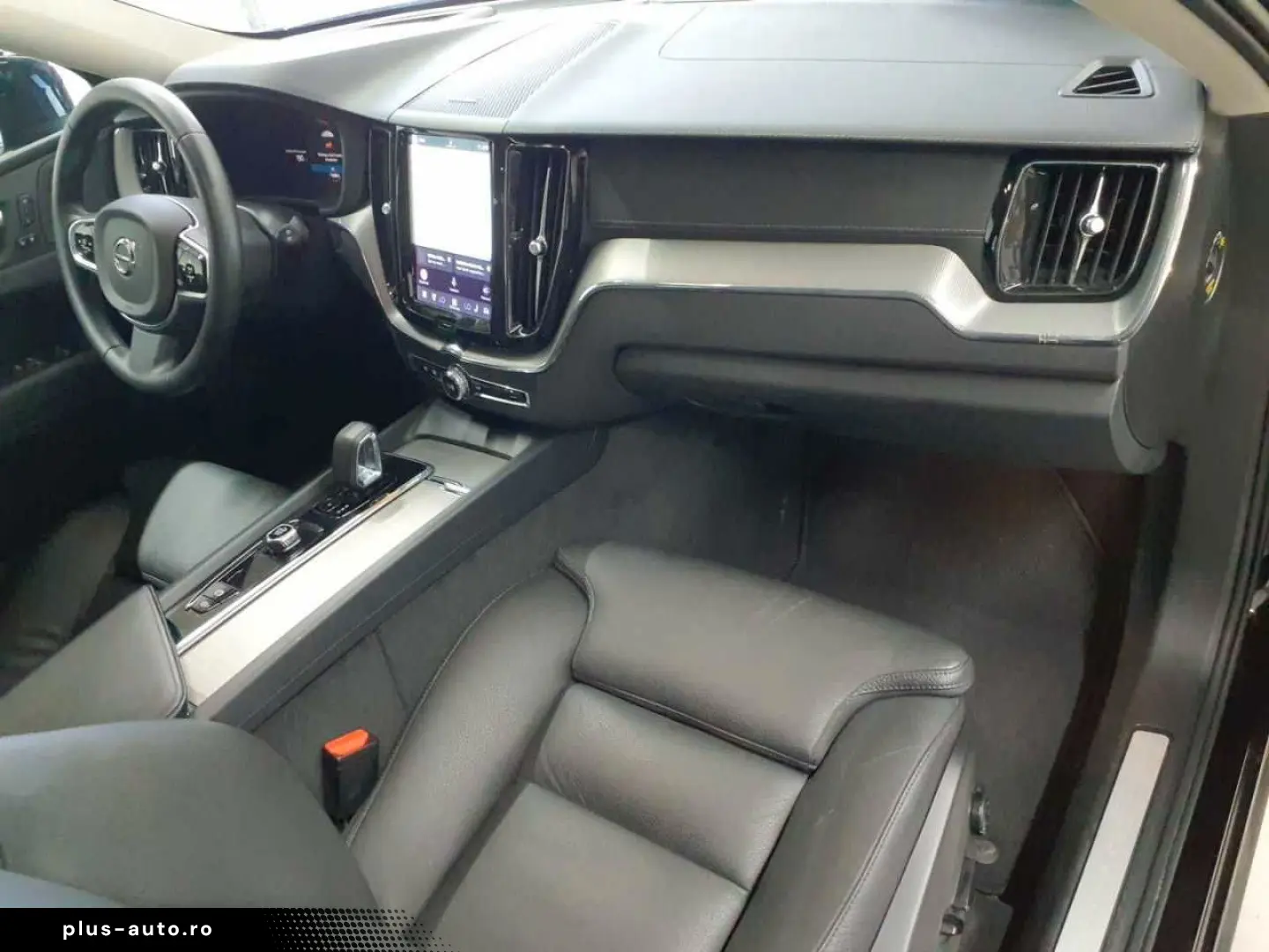 VOLVO XC60 B4 D AWD Ultimate Dark