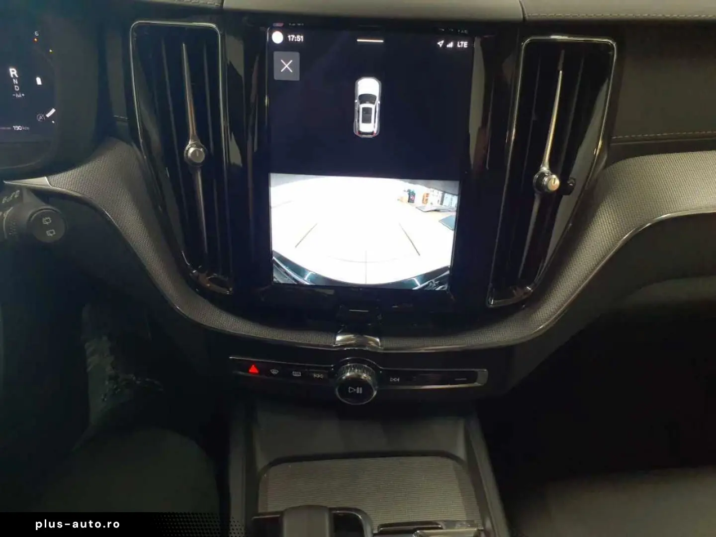 VOLVO XC60 B4 D AWD Ultimate Dark