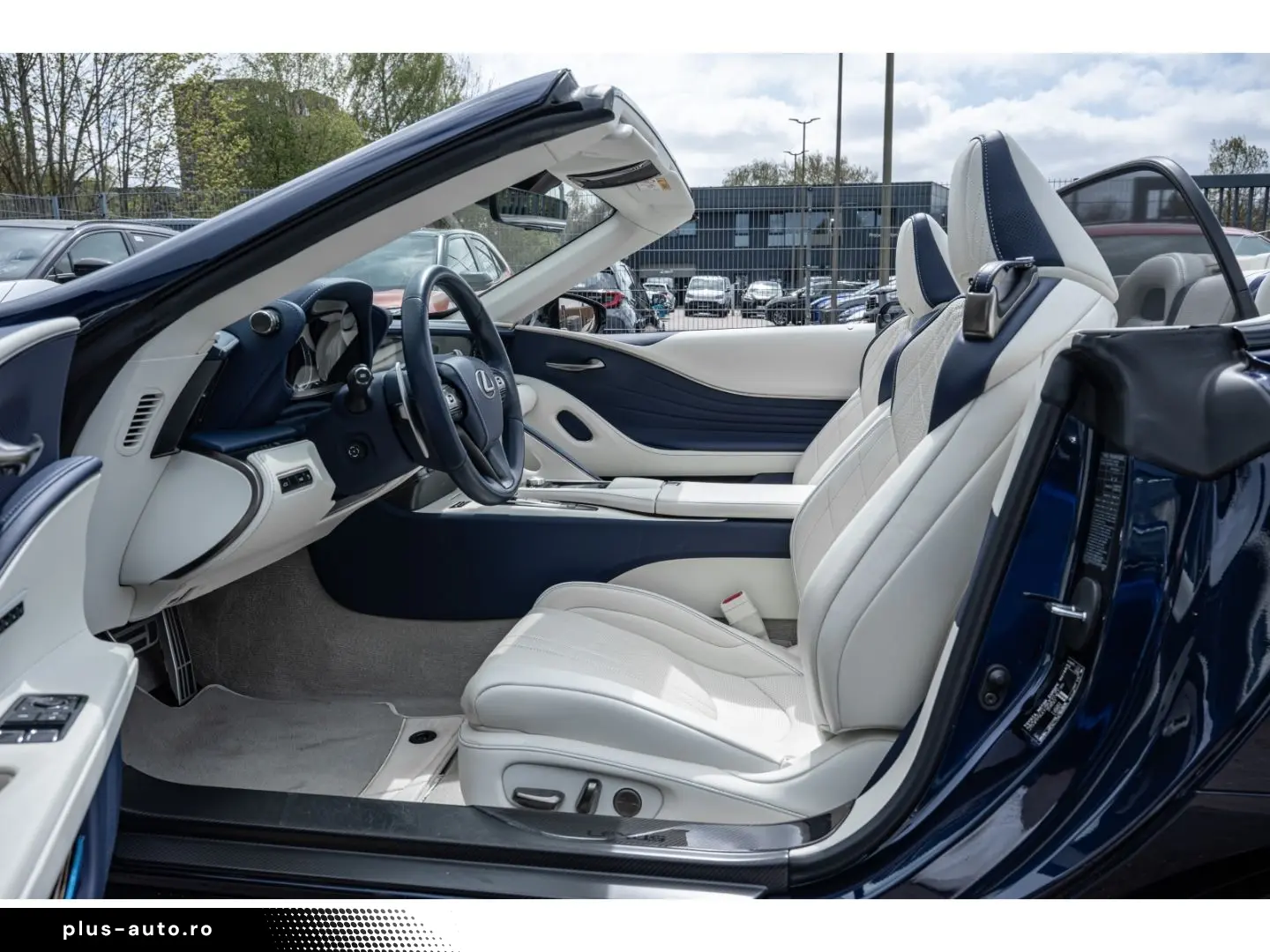 LEXUS LC 500 Cabrio Bespoke Build Touring-Paket adapt.