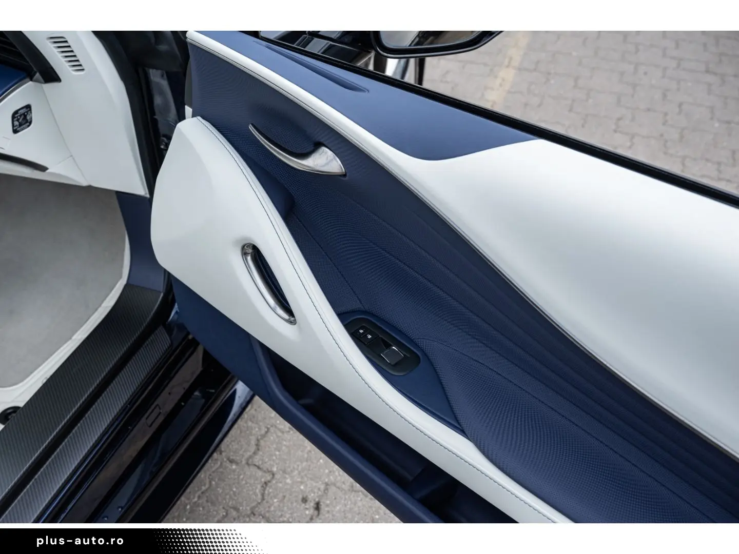 LEXUS LC 500 Cabrio Bespoke Build Touring-Paket adapt.
