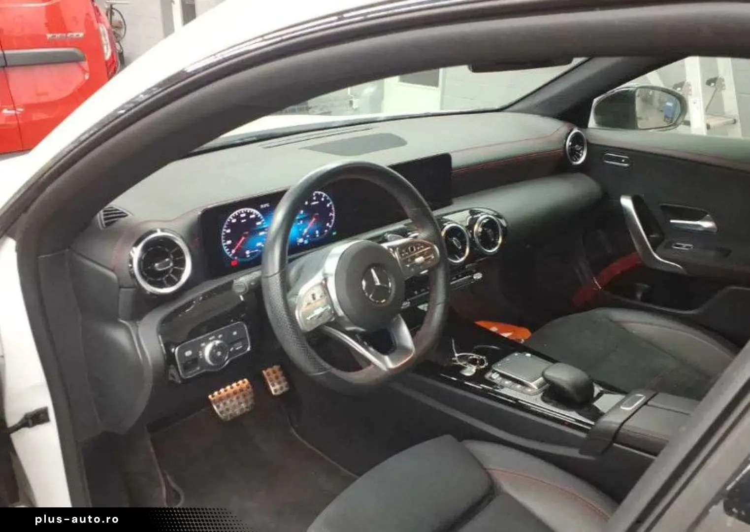 MERCEDES-BENZ CLA 250 Cp AMG-LINE PANO KAMERA WIDE LED 18Z
