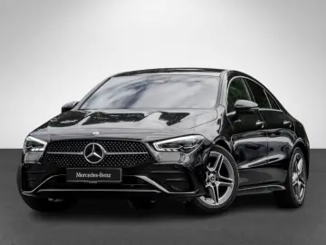 MERCEDES-BENZ CLA 180 Cp AMG-Sport Pano MBeam Distr 360 Keyl