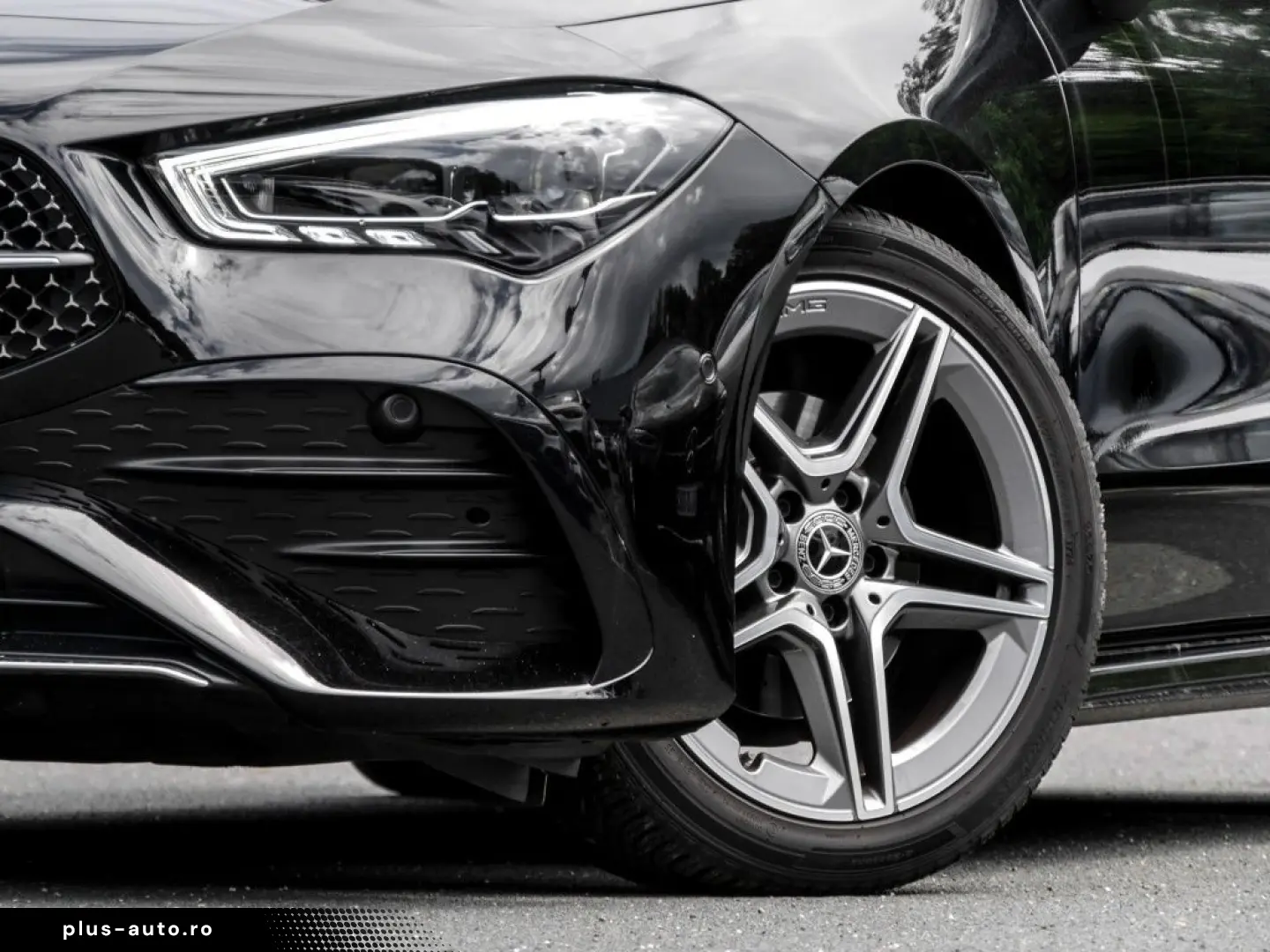 MERCEDES-BENZ CLA 180 Cp AMG-Sport Pano MBeam Distr 360 Keyl