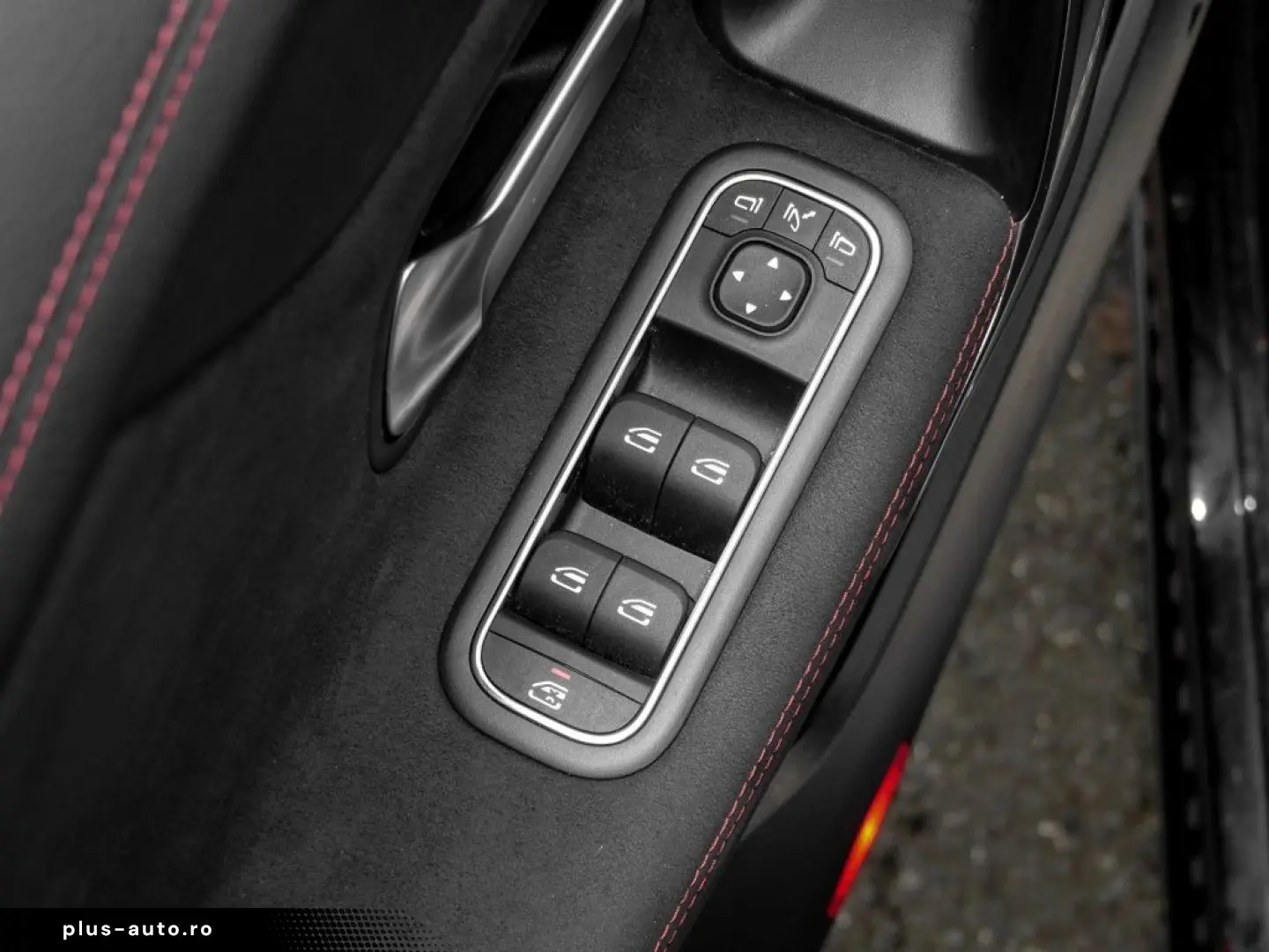 MERCEDES-BENZ CLA 180 Cp AMG-Sport Pano MBeam Distr 360 Keyl