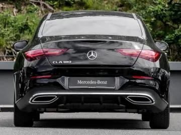 MERCEDES-BENZ CLA 180 Cp AMG-Sport Pano MBeam Distr 360 Keyl