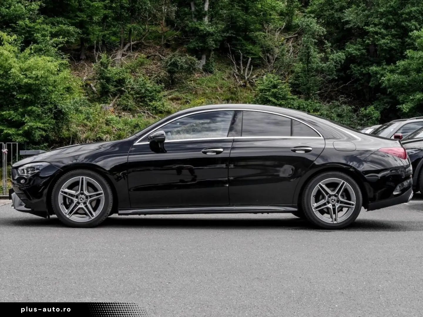 MERCEDES-BENZ CLA 180 Cp AMG-Sport Pano MBeam Distr 360 Keyl