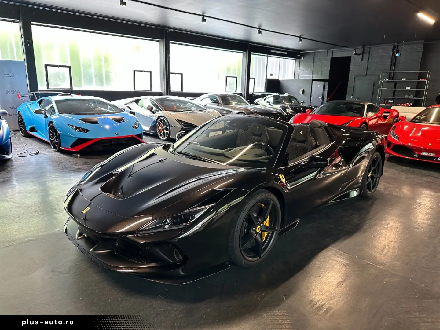 FERRARI F8 Spider Lift Passenger Display HiFi Carbon