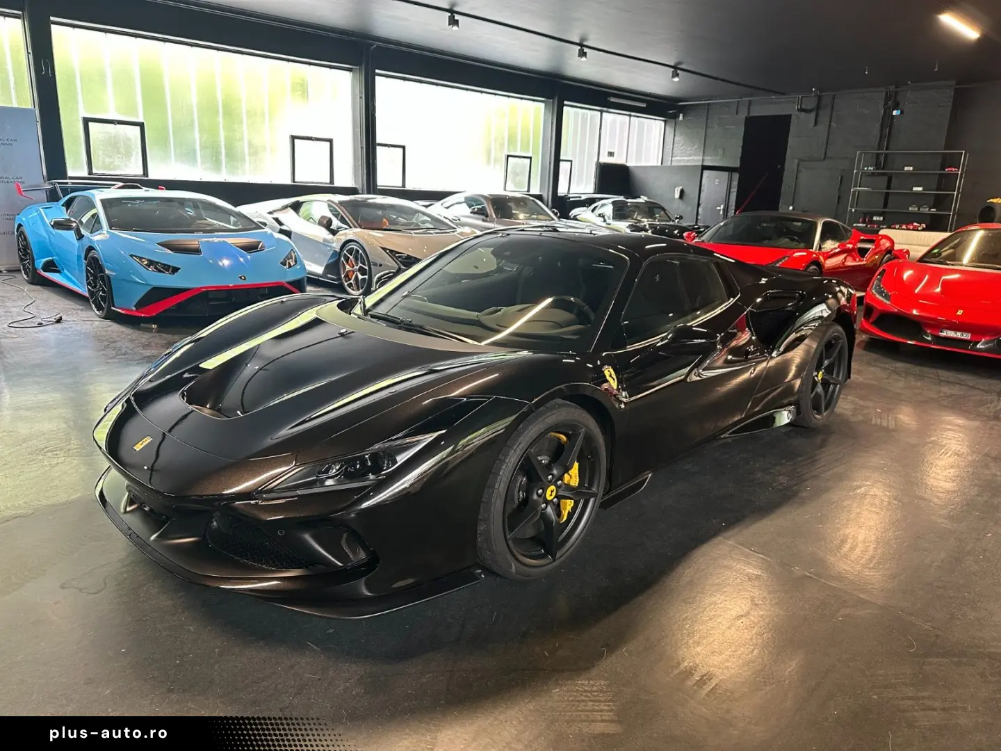 FERRARI F8 Spider Lift Passenger Display HiFi Carbon