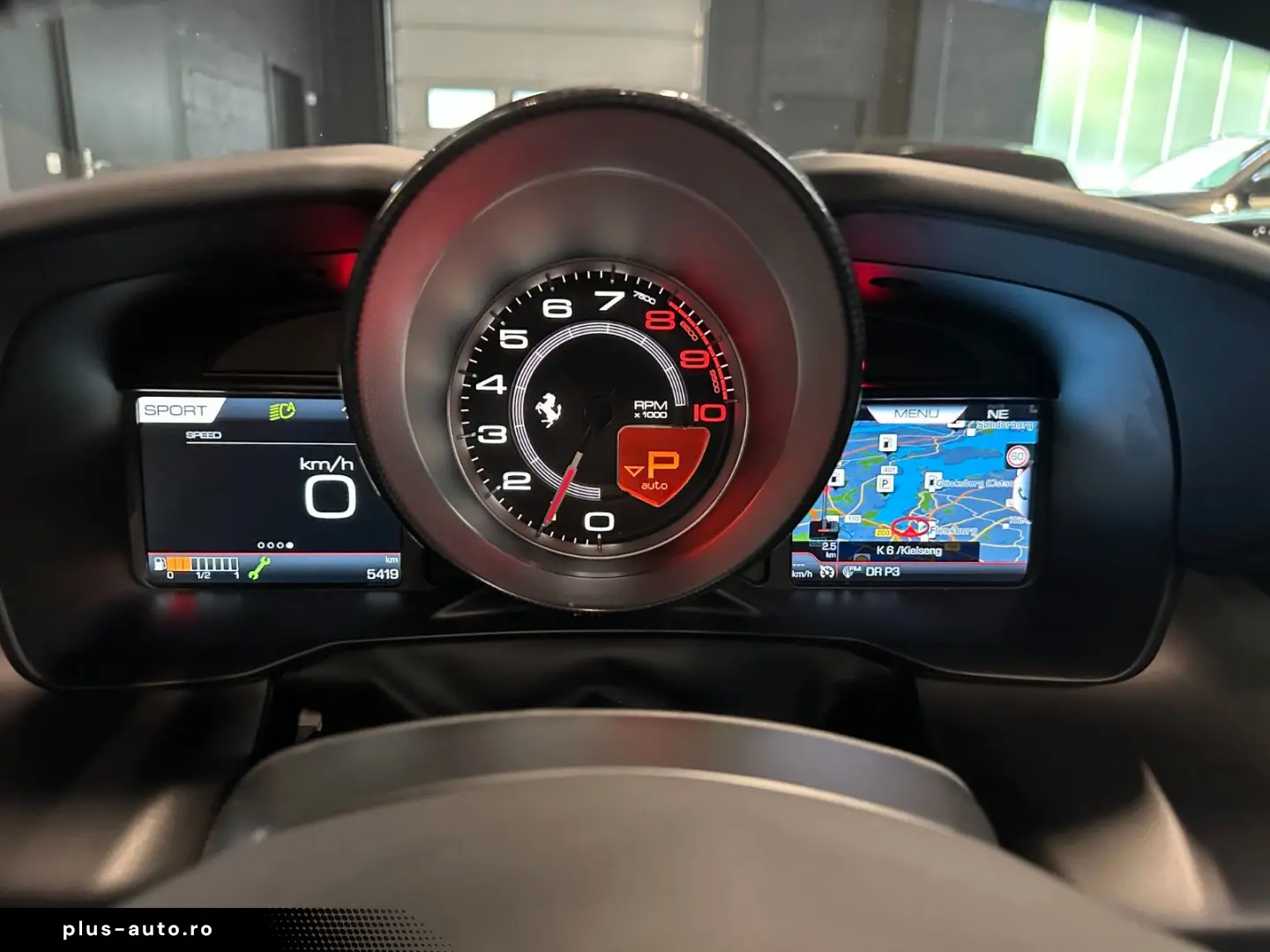 FERRARI F8 Spider Lift Passenger Display HiFi Carbon