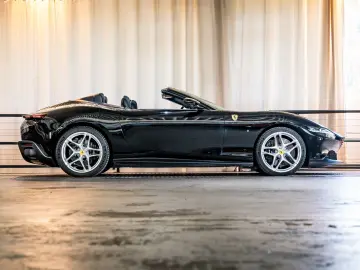 FERRARI Ferrari Roma Spider 360  CARBON BEIFAHRERDISPLAY