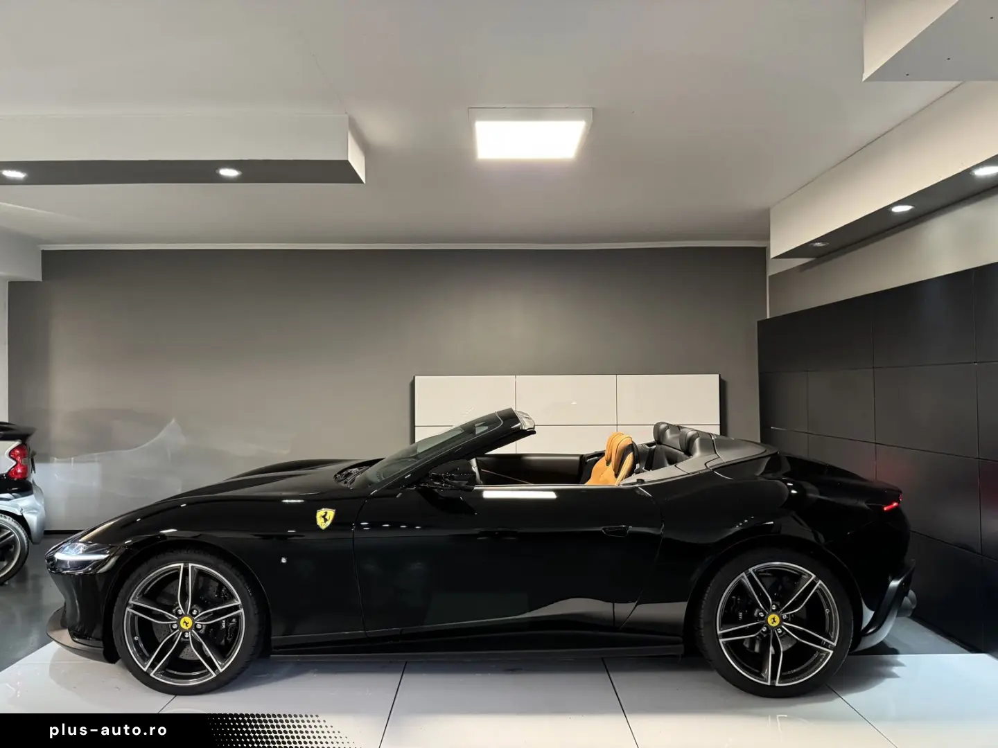 FERRARI ROMA SPIDER DISPLAY FORGED DIAMOND FELGEN