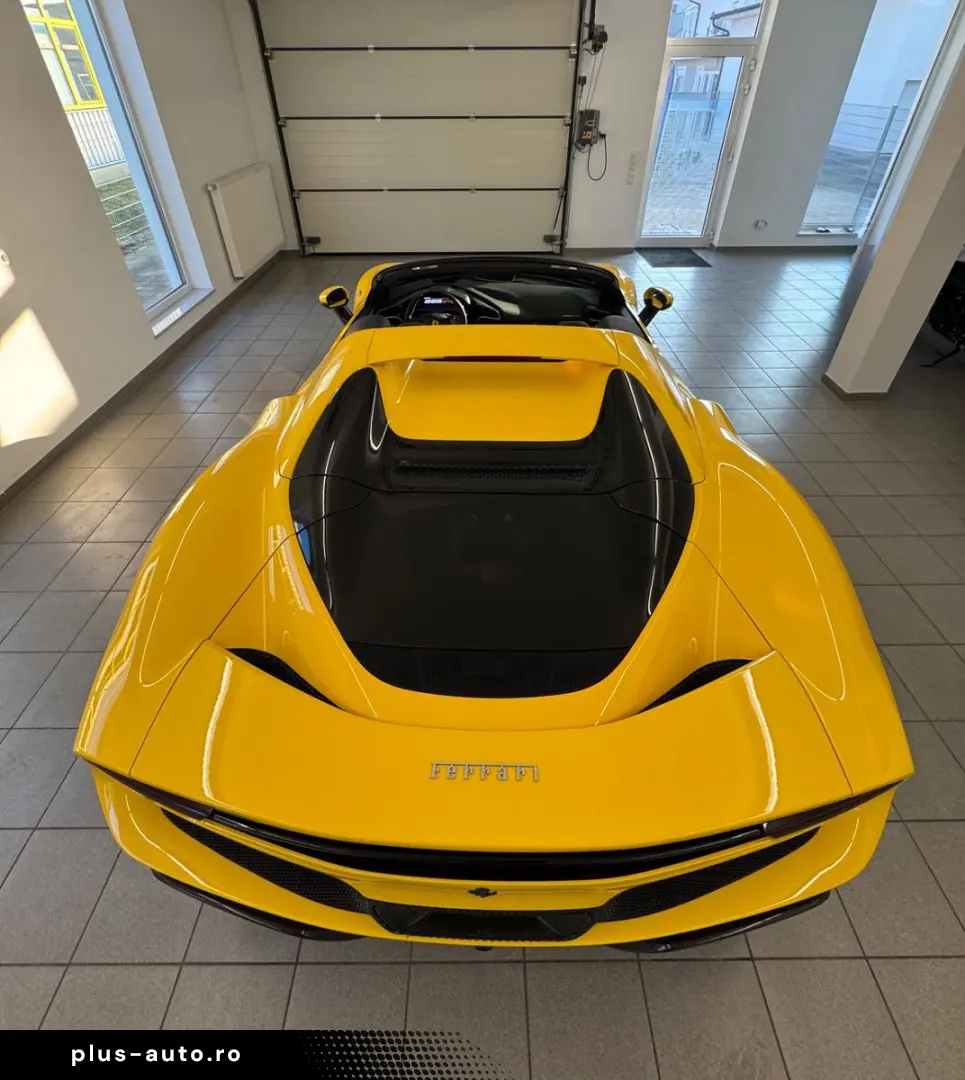 FERRARI 296 GTS