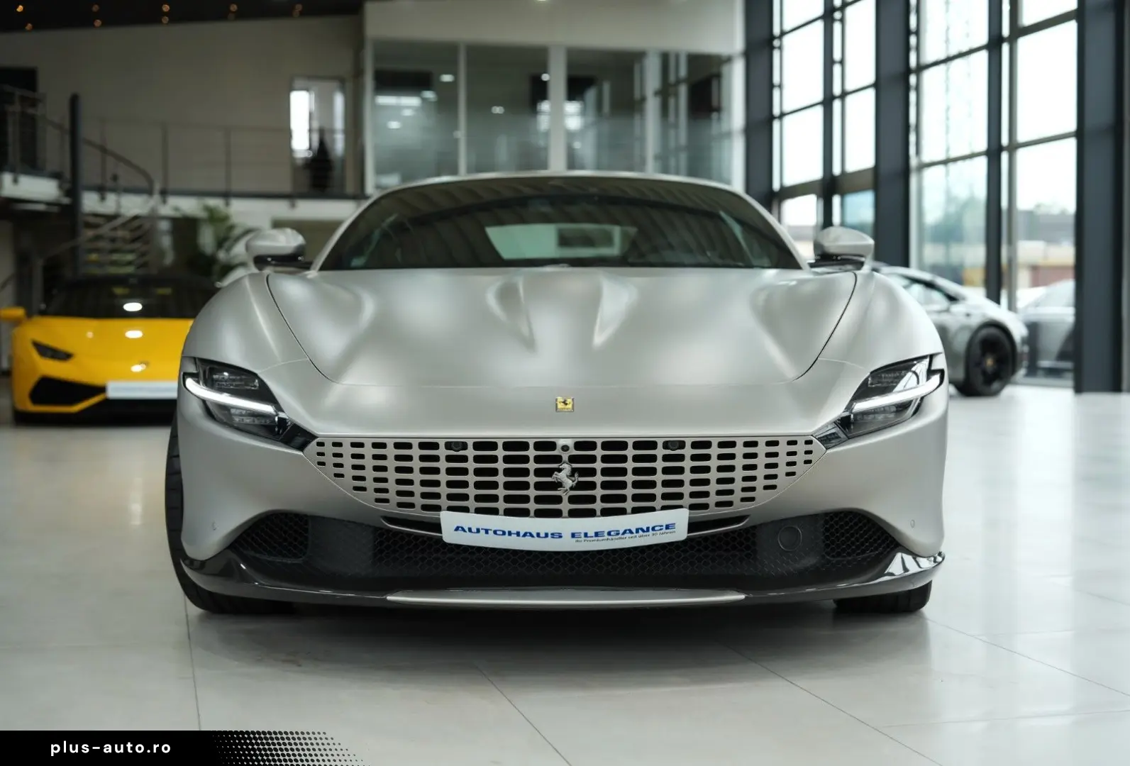 FERRARI Roma CARBON-EXTERIEUR MATRX-LED MATT DAYTONA 1HD