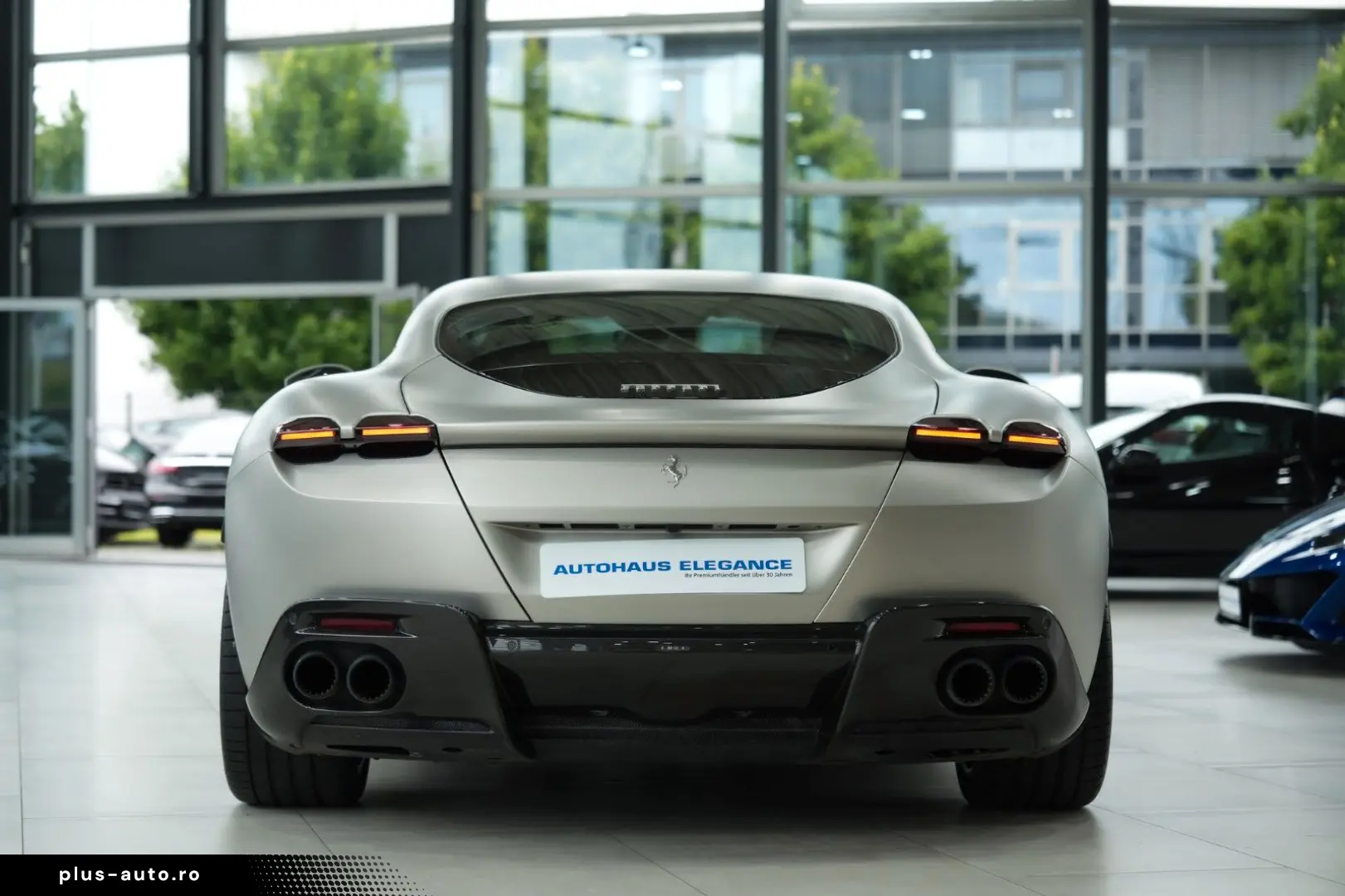 FERRARI Roma CARBON-EXTERIEUR MATRX-LED MATT DAYTONA 1HD