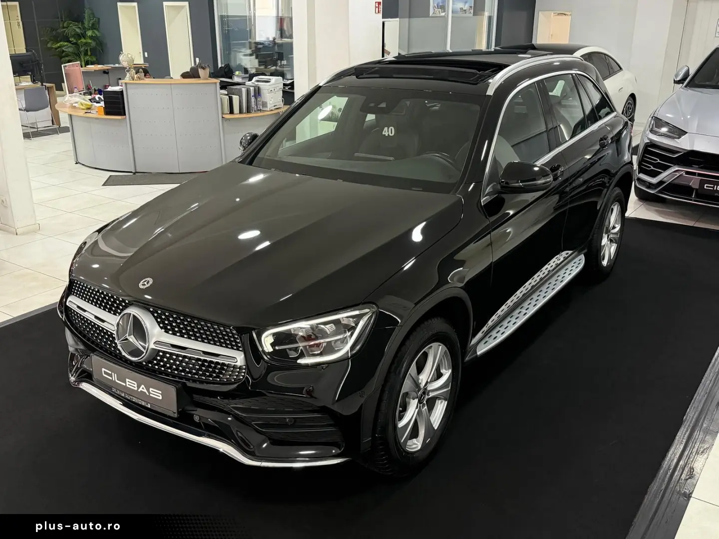 MERCEDES-BENZ GLC 300 de 4M AMG-LINE PANO DISTR KAM &hellip;