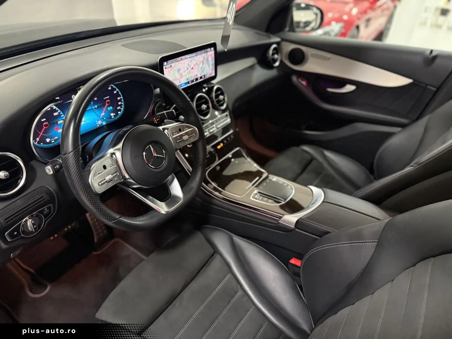 MERCEDES-BENZ GLC 300 de 4M AMG-LINE PANO DISTR KAM &hellip;