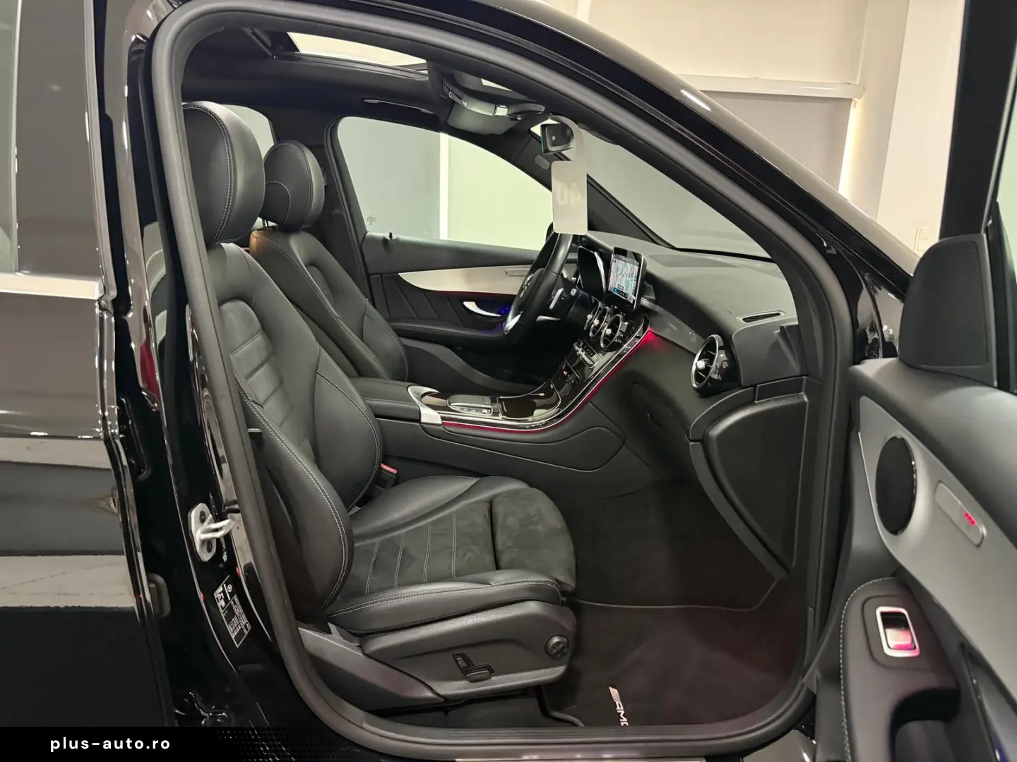 MERCEDES-BENZ GLC 300 de 4M AMG-LINE PANO DISTR KAM &hellip;