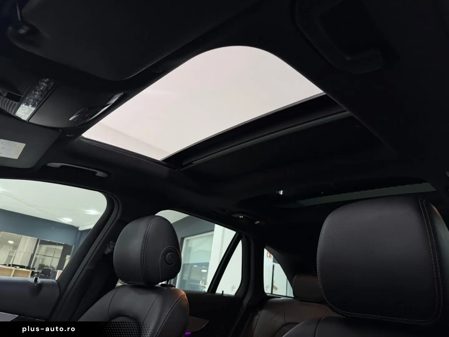 MERCEDES-BENZ GLC 300 de 4M AMG-LINE PANO DISTR KAM &hellip;