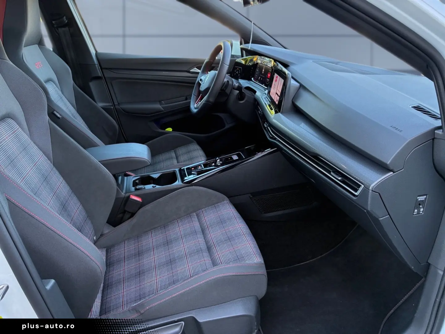 VW Golf GTI 2.0 TSI DSG AHK LED PDC APP SPORTPAKET