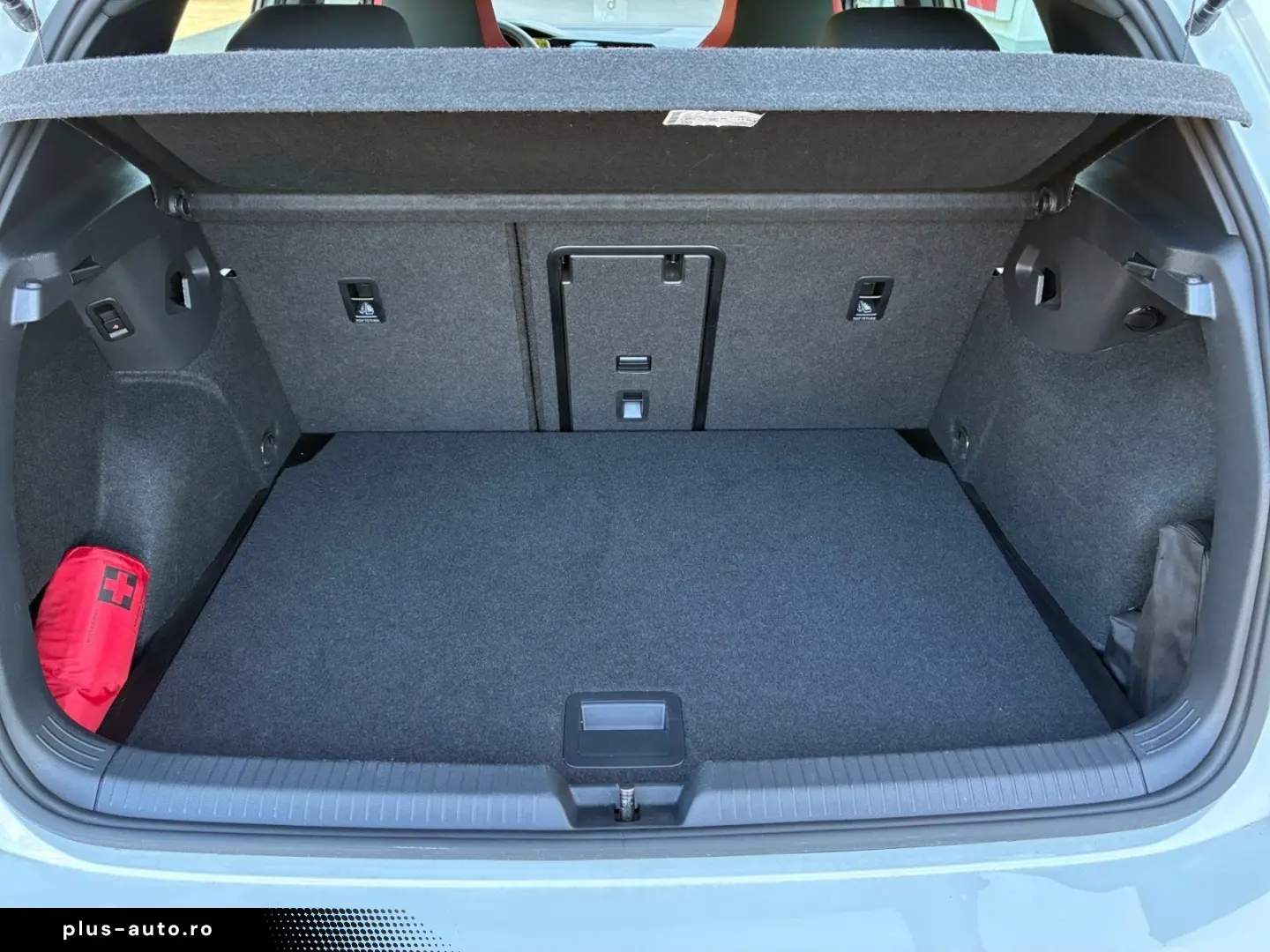 VW Golf GTI 2.0 TSI DSG AHK LED PDC APP SPORTPAKET