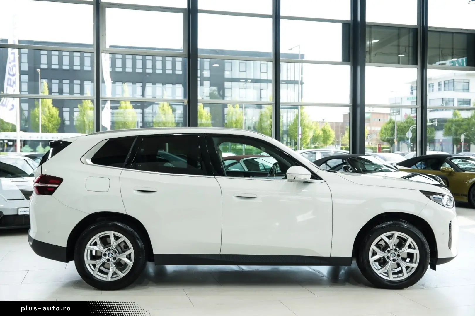 BMW X3 20 xDrive PREMIUM-PAK LEDER HUD H K NAVI 360