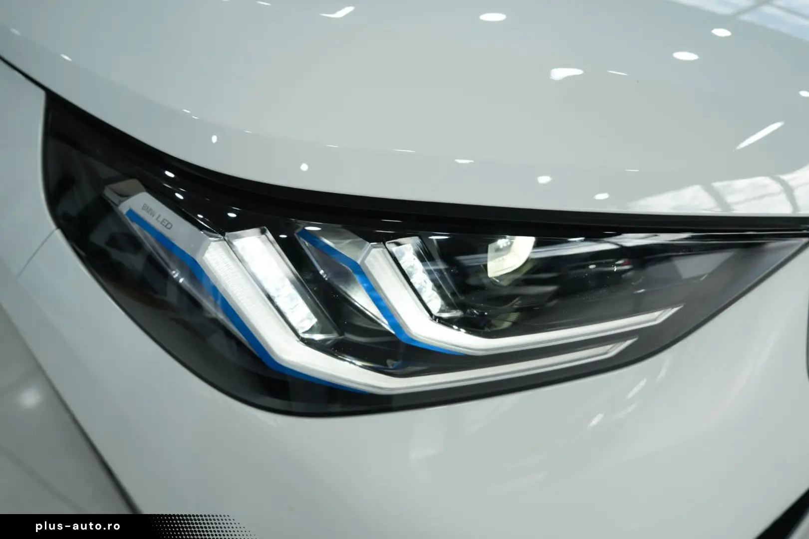 BMW X3 20 xDrive PREMIUM-PAK LEDER HUD H K NAVI 360