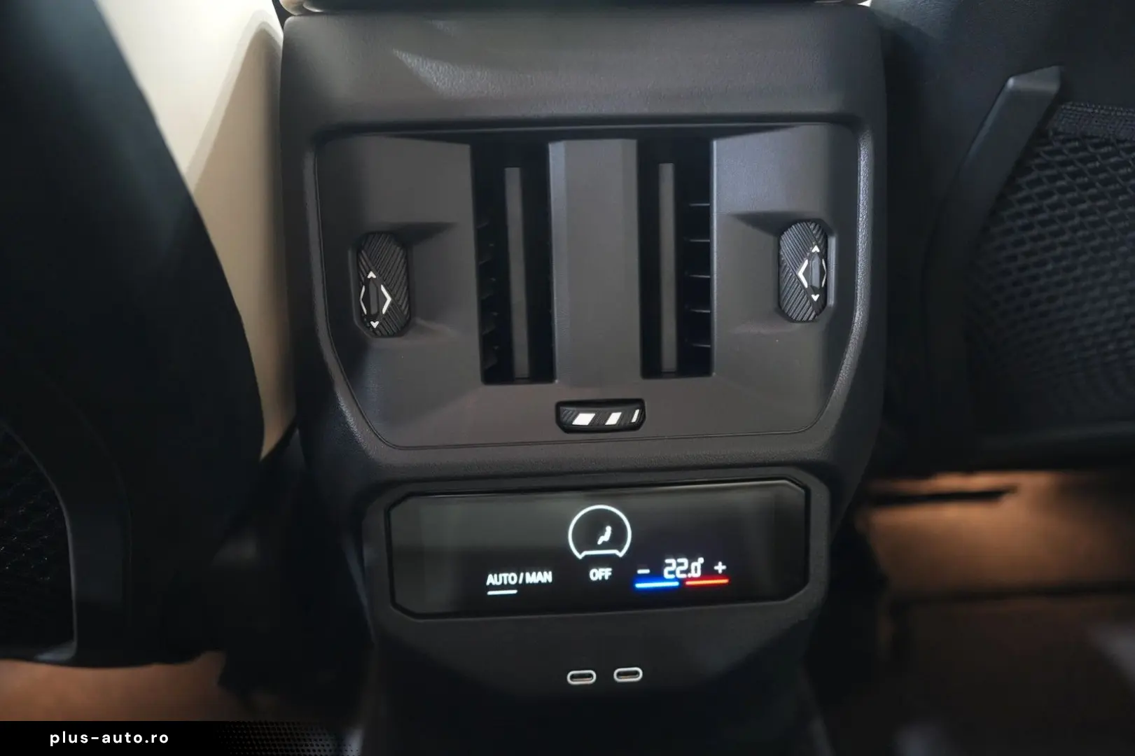 BMW X3 20 xDrive PREMIUM-PAK LEDER HUD H K NAVI 360