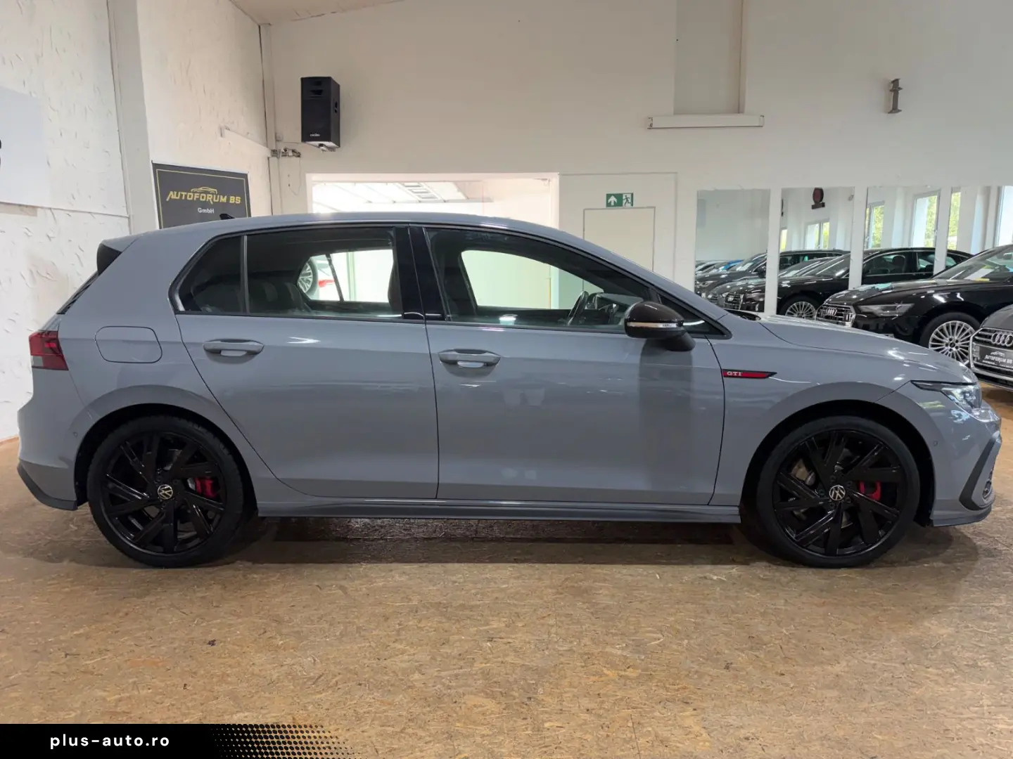 VW Golf VIII Lim. GTI 2.0TSI DSG CAM ACC 18