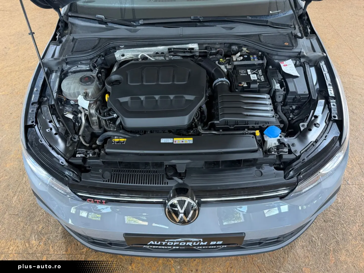 VW Golf VIII Lim. GTI 2.0TSI DSG CAM ACC 18