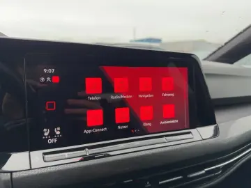 VW Golf GTI MATRIX APP DAB AHK VIRT ACC LED NAVI