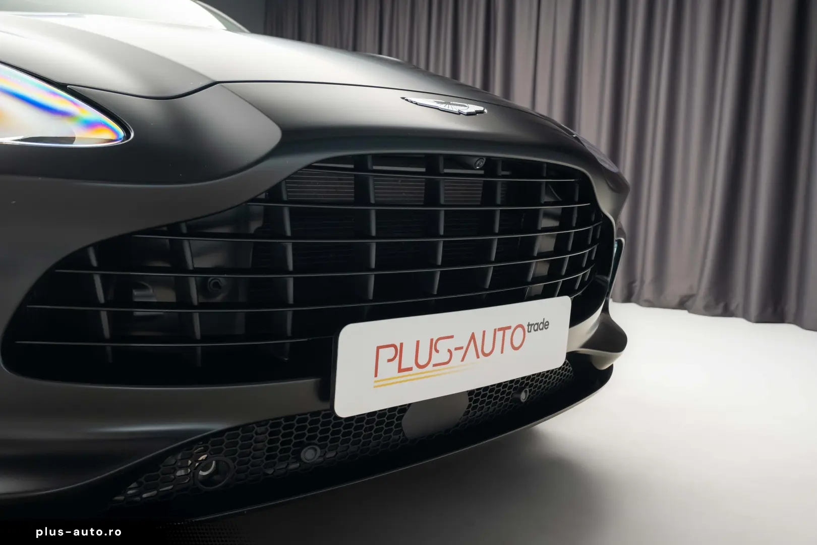 Aston Martin - DBX