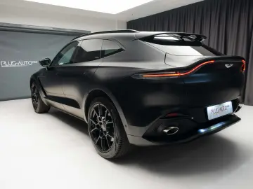 Aston Martin - DBX