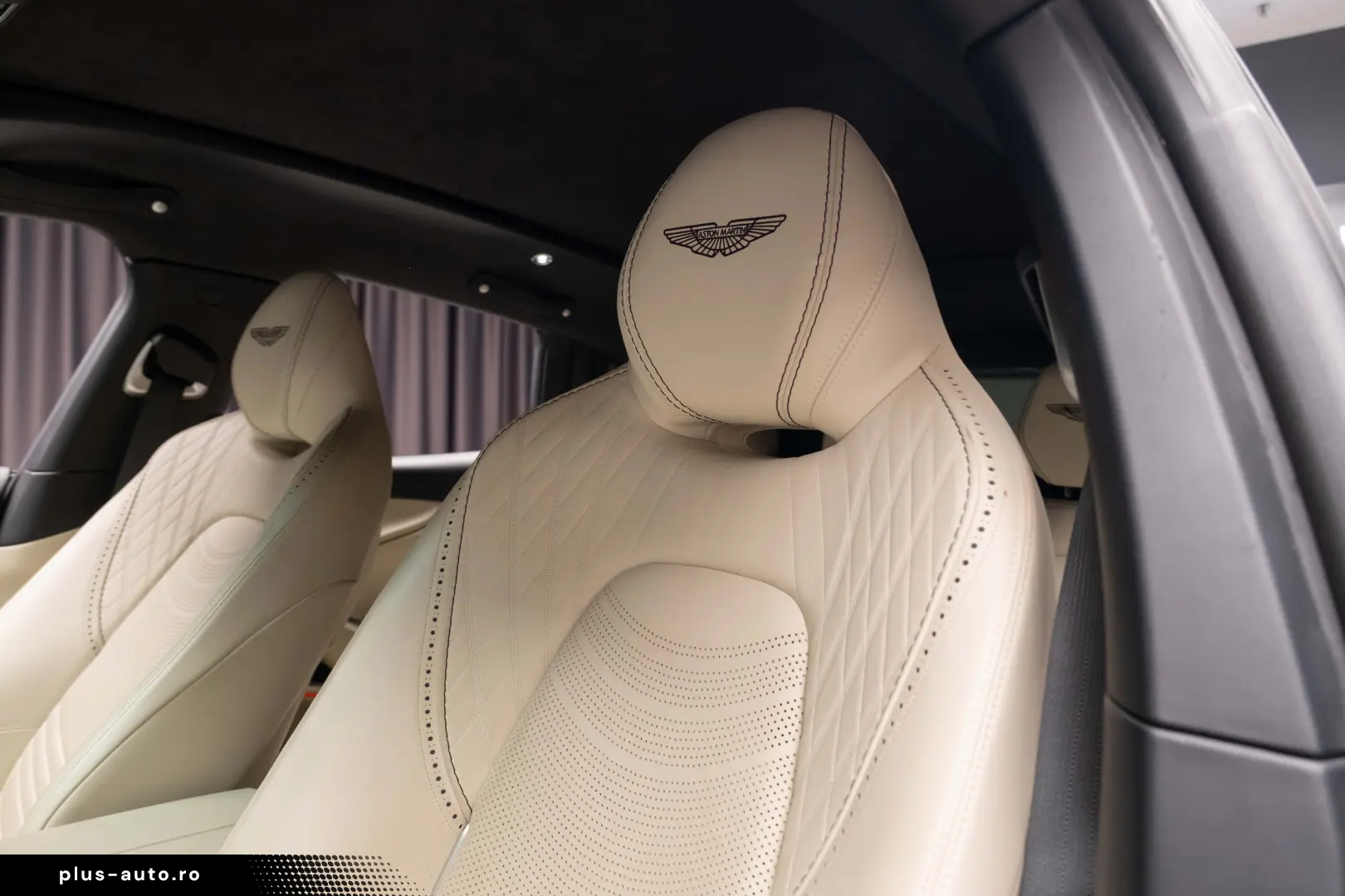 Aston Martin - DBX