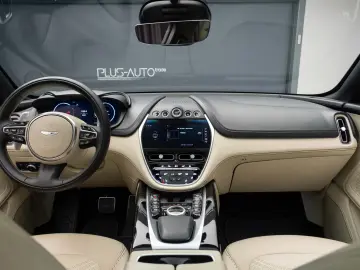 Aston Martin - DBX