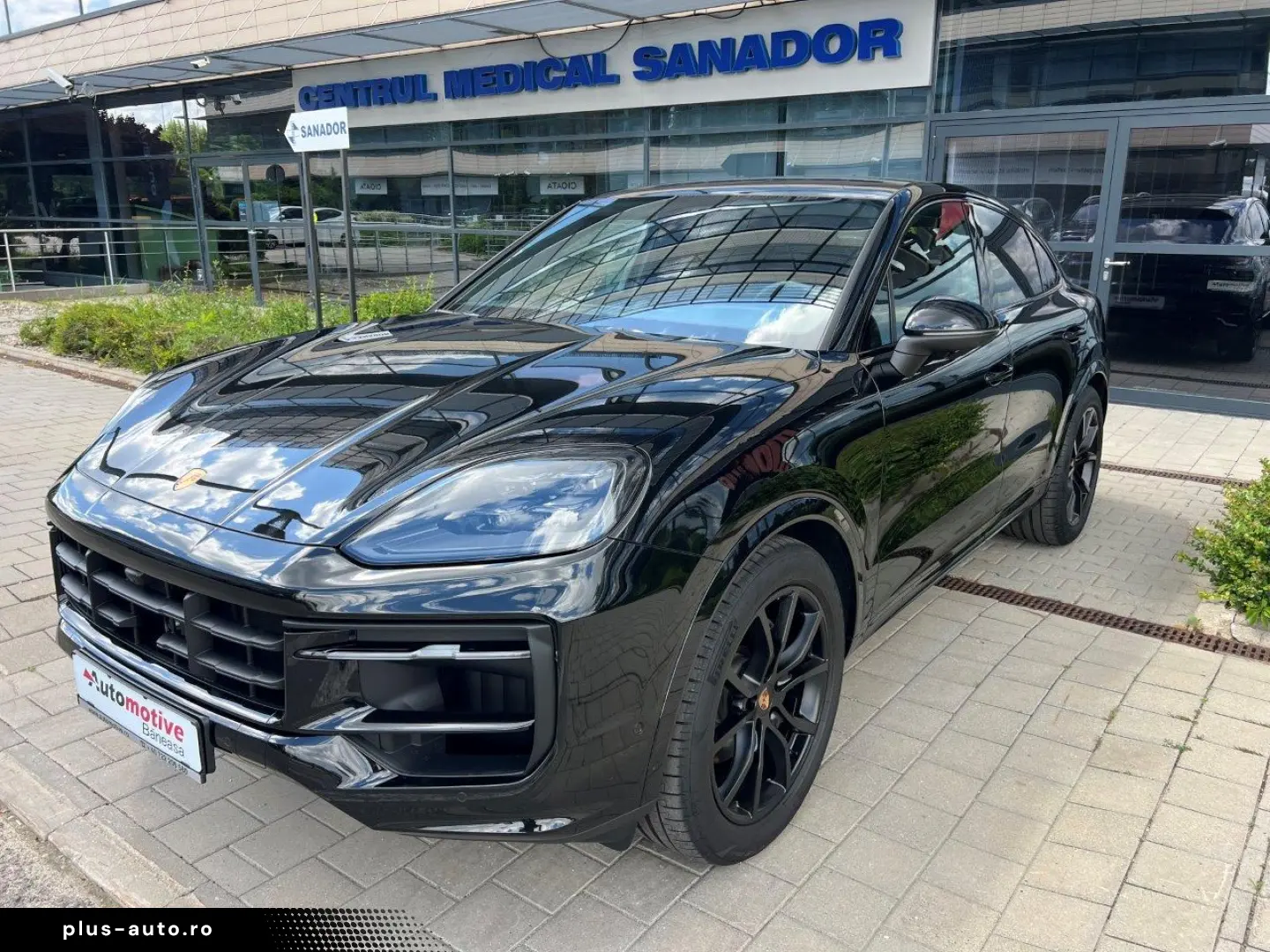 PORSCHE CAYENNE COUPE