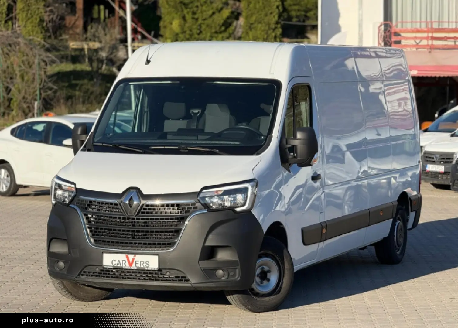 Renault Master 2.3 Blue 135 TT Furgon CD 3 5t L3H2 9 m3