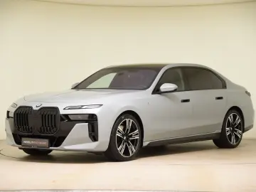 BMW 740 d xDrive M Sport - Garantie pana 05 2027