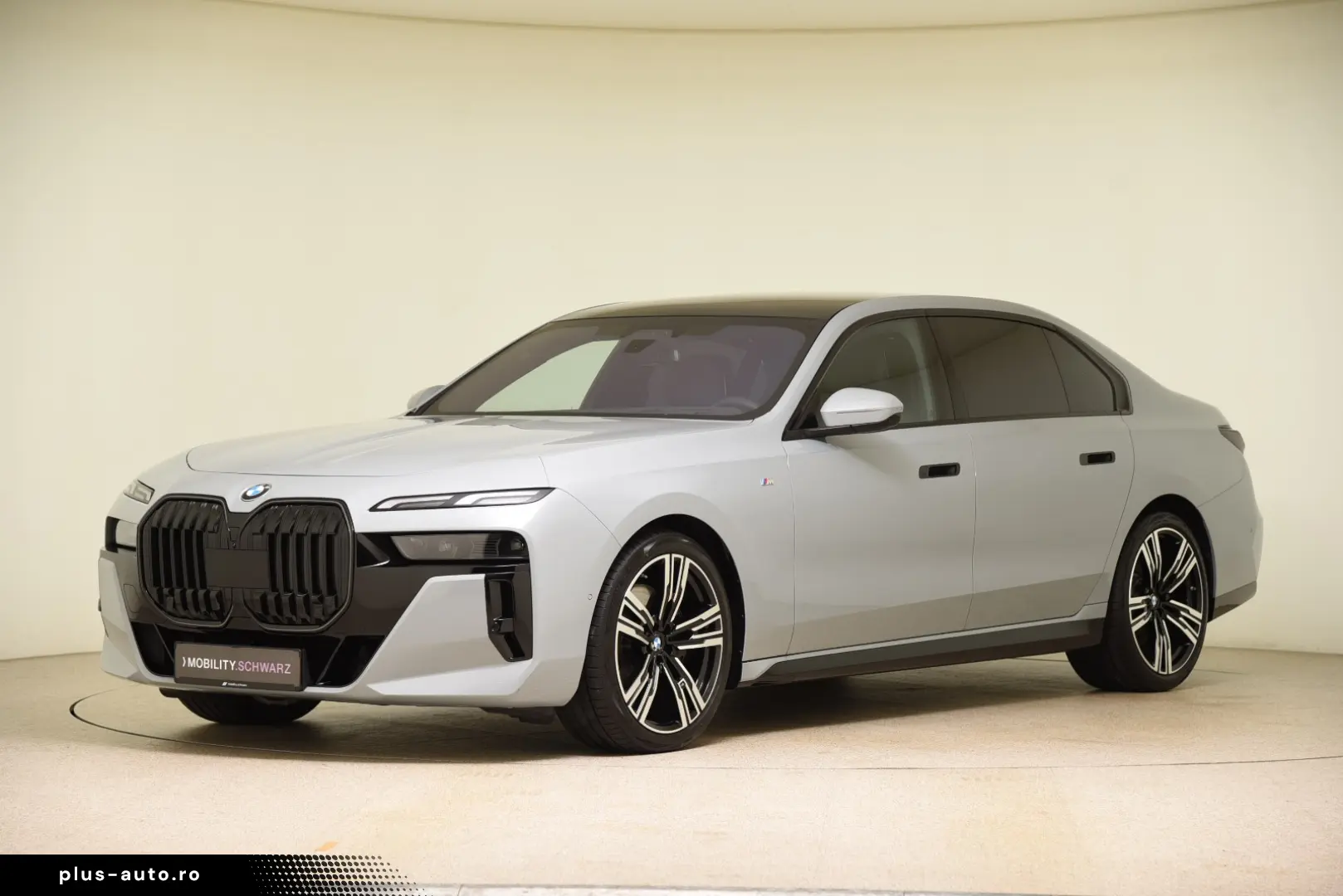 BMW 740 d xDrive M Sport - Garantie pana 05 2027