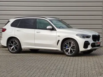 BMW X5 XDrive 45e M Sport AHZ DAB KAM Winterräder