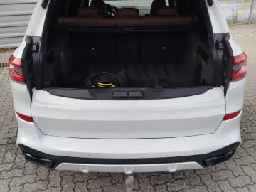 BMW X5 XDrive 45e M Sport AHZ DAB KAM Winterräder