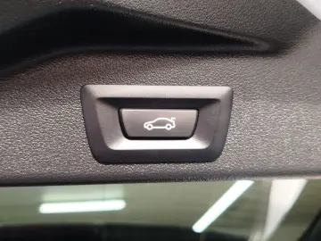 BMW X5 XDrive 45e M Sport AHZ DAB KAM Winterräder