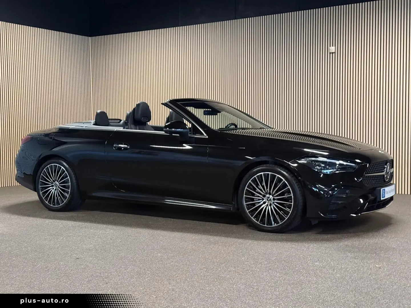 MERCEDES-BENZ CLE200 Cabrio AMG Advanced Plus-AIRSCARF-VOLL